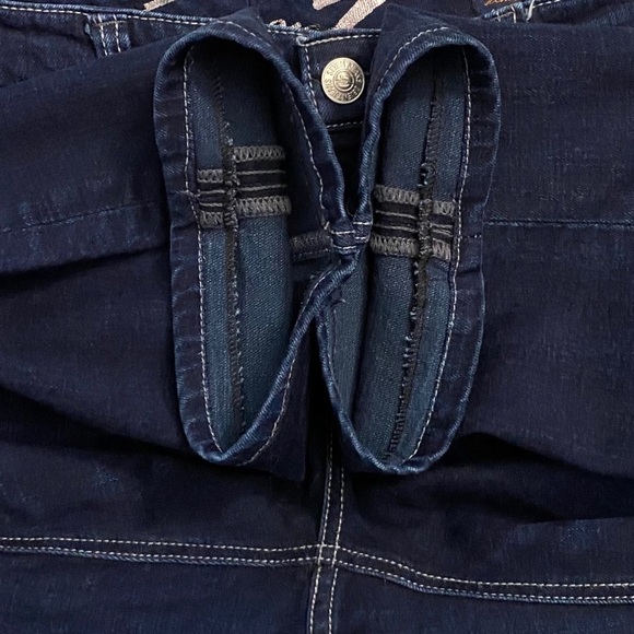 Seven7 Slim Straight Mid Rise Jeans Embellished Pockets Hemmed Short Leg 32 - Picture 13 of 15